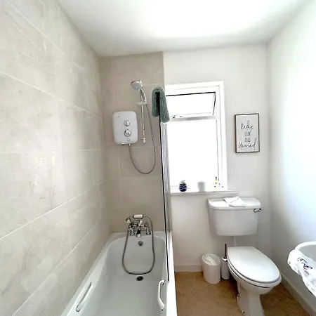 The On Wild Atlantic Way Clarinbridge Village Tatil Evi *